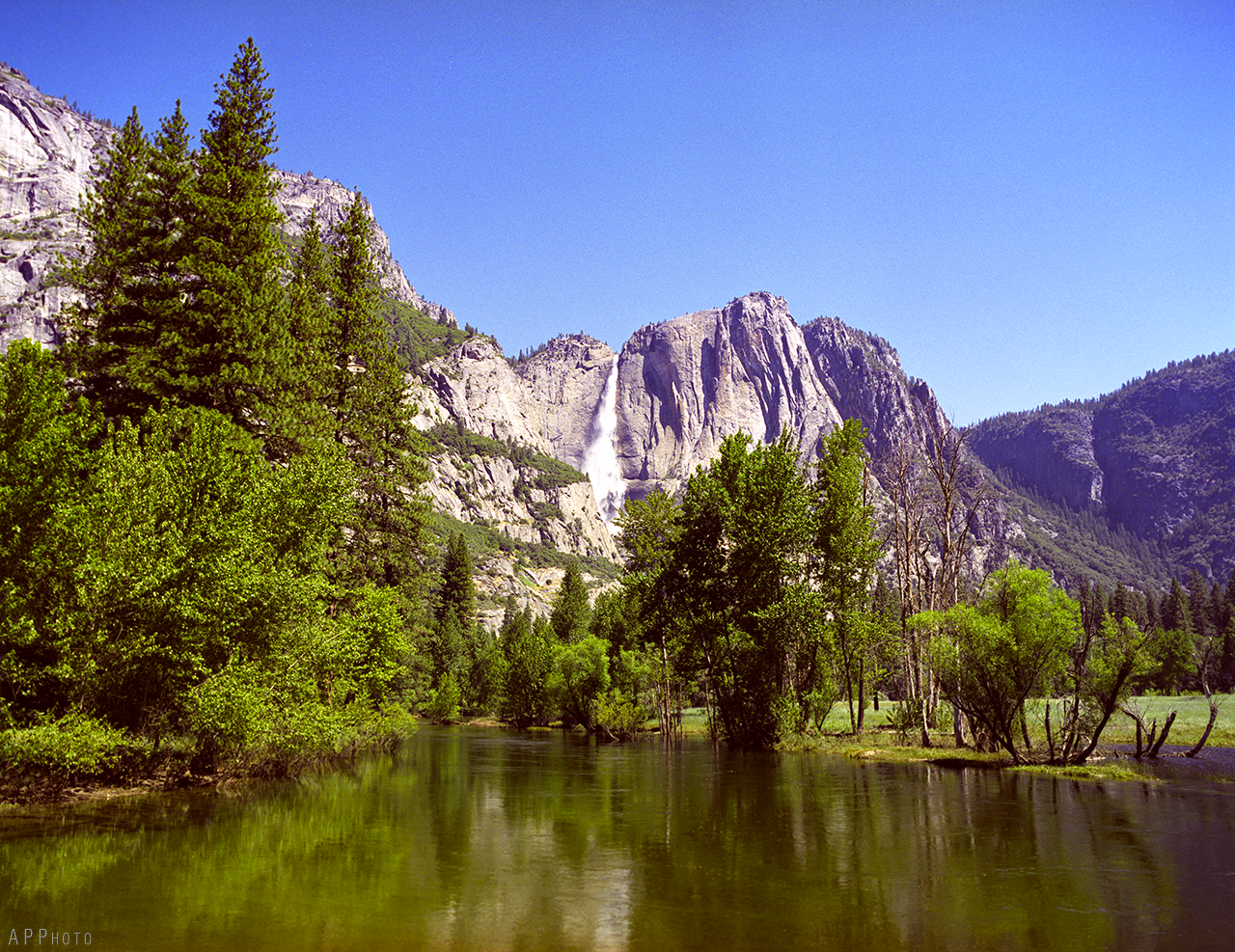 Yosemite Falls Merced View